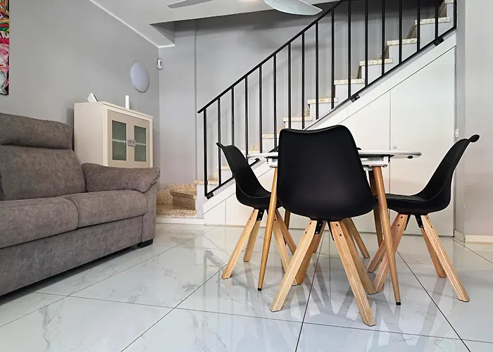 Duplex Playa De Americas - 600mt From The