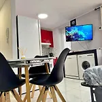 Duplex Playa De Americas - 600mt From The Apartman *