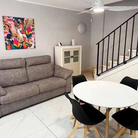Duplex Playa De Americas - 600mt From The *