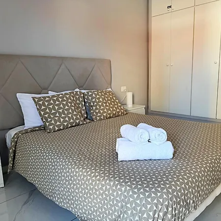 Duplex Playa De Americas - 600mt From The *